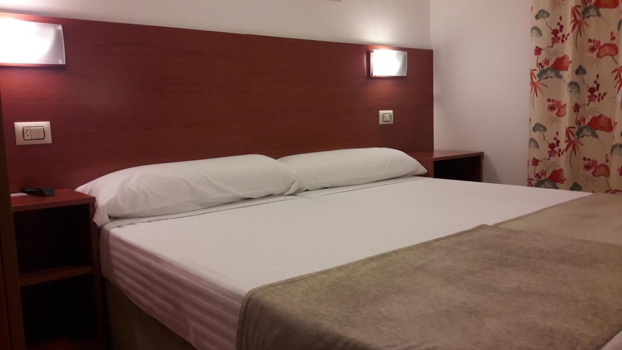 Hotel Torres Tourino サンシェンショ エクステリア 写真